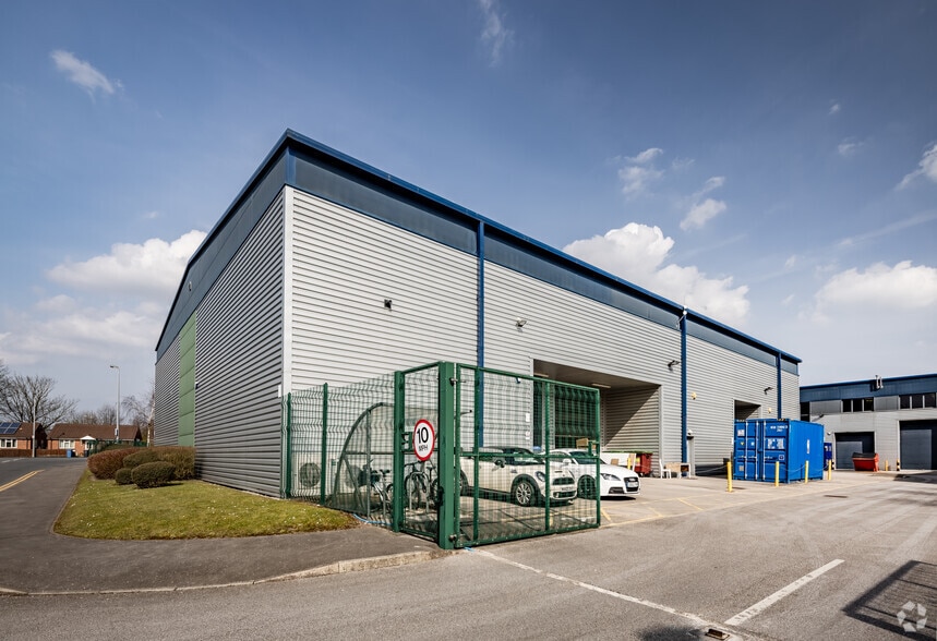 Fairhills Rd, Manchester for lease - Primary Photo - Image 1 of 1