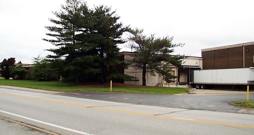 2303 Schuetz Rd, Saint Louis, MO à vendre - Autre - Image 2 de 6