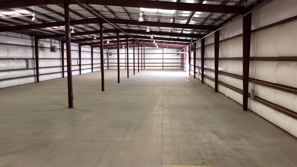 4901 Rockaway Blvd NE, Rio Rancho, NM à louer - Vidéo sur l’inscription commerciale - Image 2 de 5