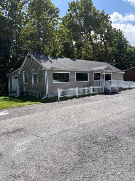 5394 Route 9W, Newburgh, NY for lease - Building Photo - Image 1 of 3