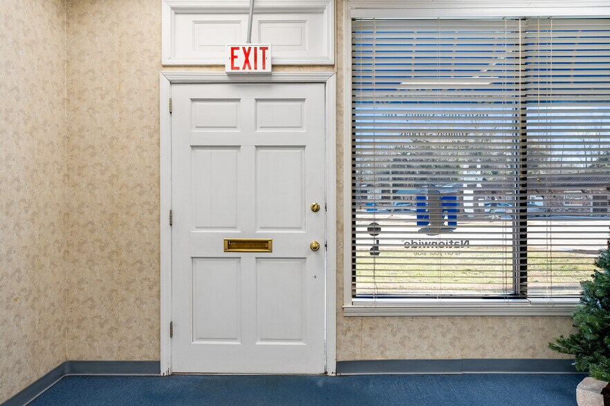 713 Anderson St, Belton, SC à vendre - Photo du bâtiment - Image 3 de 13