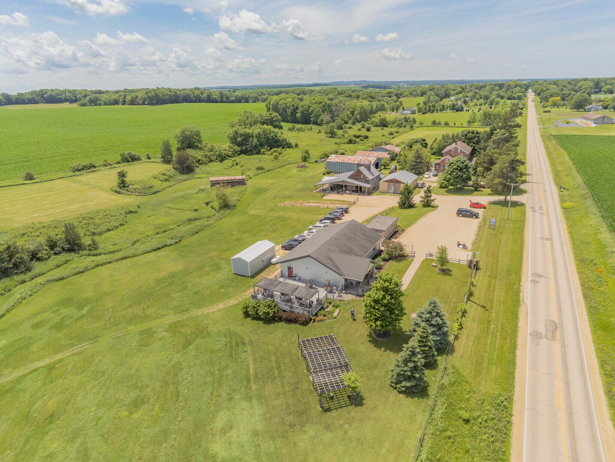 395 W Cedarville Rd, Freeport, IL for sale Building Photo- Image 1 of 1