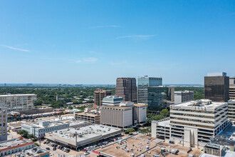 8226 Douglas Ave, Dallas, TX - AÉRIEN  Vue de la carte - Image1