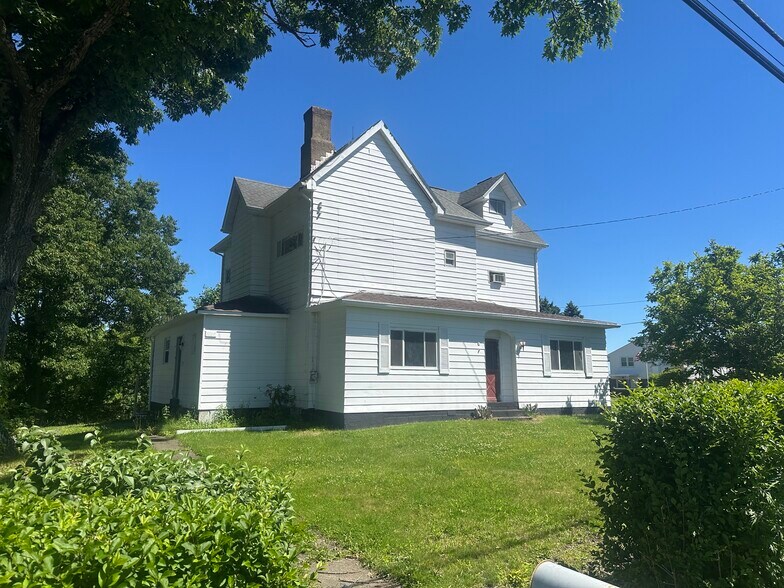 8180 Steubenville Pike, Mc Donald, PA à vendre - Photo du bâtiment - Image 2 de 14