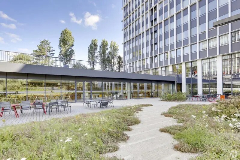11 Avenue Dubonnet, Courbevoie à louer - Photo du bâtiment - Image 2 de 21