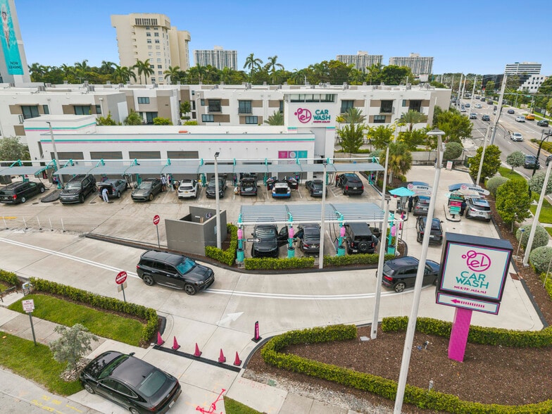 11375 Biscayne Blvd, Miami, FL for sale - Building Photo - Image 3 of 7