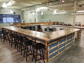 7909 High School Rd, Elkins Park, PA à vendre Photo intérieure- Image 2 de 4