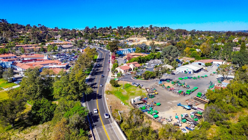189 S Rancho Santa Fe Rd, Encinitas, CA for sale - Aerial - Image 3 of 4