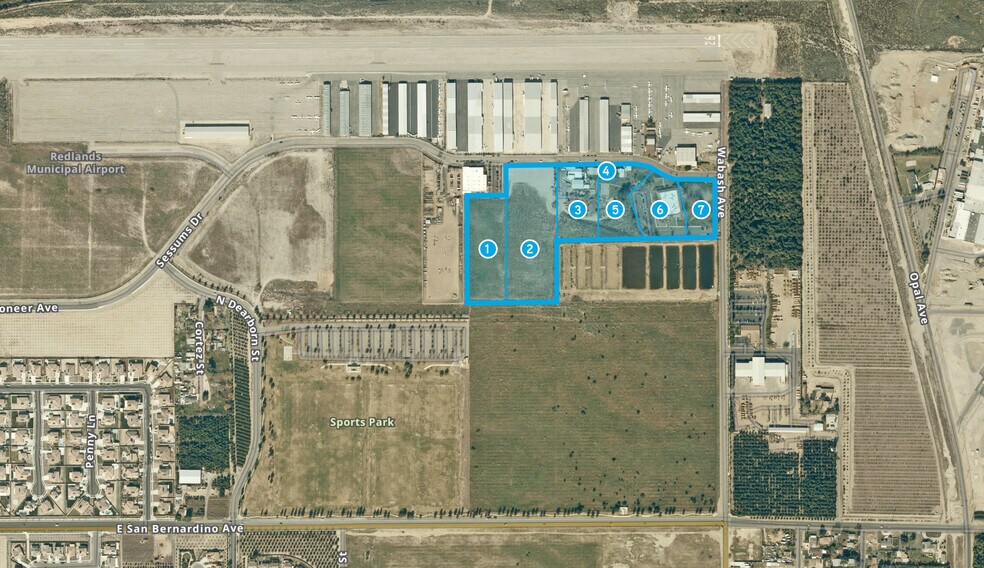 1680 Sessums Dr - 1849 Wabash Ave, Redlands, CA à louer - Aérien - Image 2 de 5