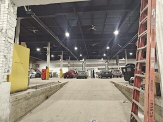 Plus de détails pour 737 W Cleveland Ave, Milwaukee, WI - Industriel à vendre