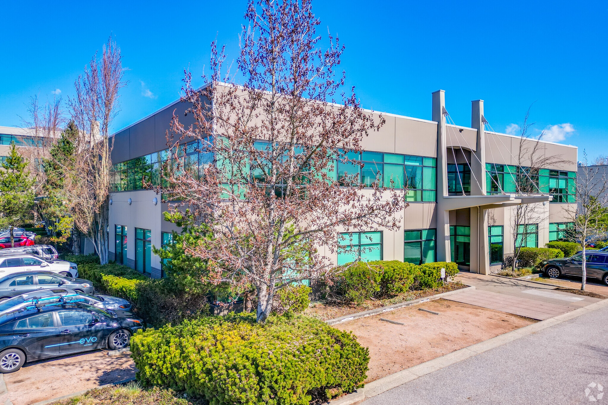 788 Harbourside Dr, North Vancouver, BC for sale Primary Photo- Image 1 of 1
