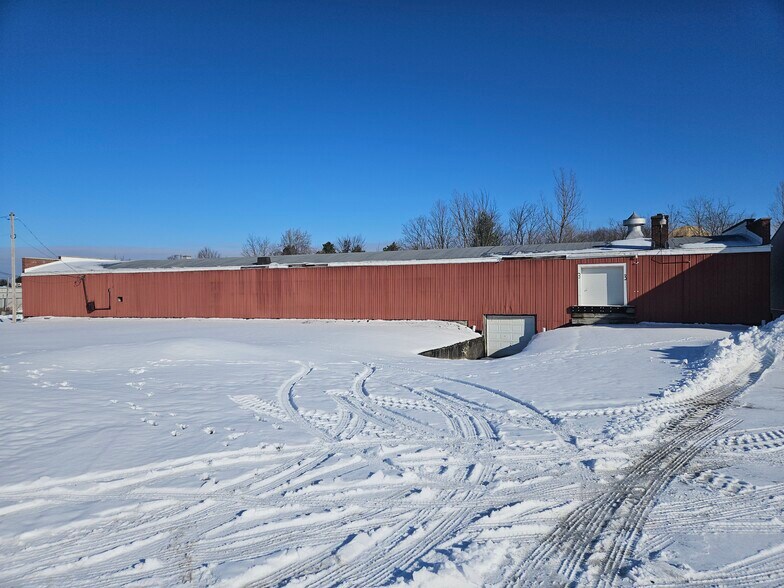 51 Bank St, Orchard Park, NY à vendre - Photo du bâtiment - Image 1 de 10