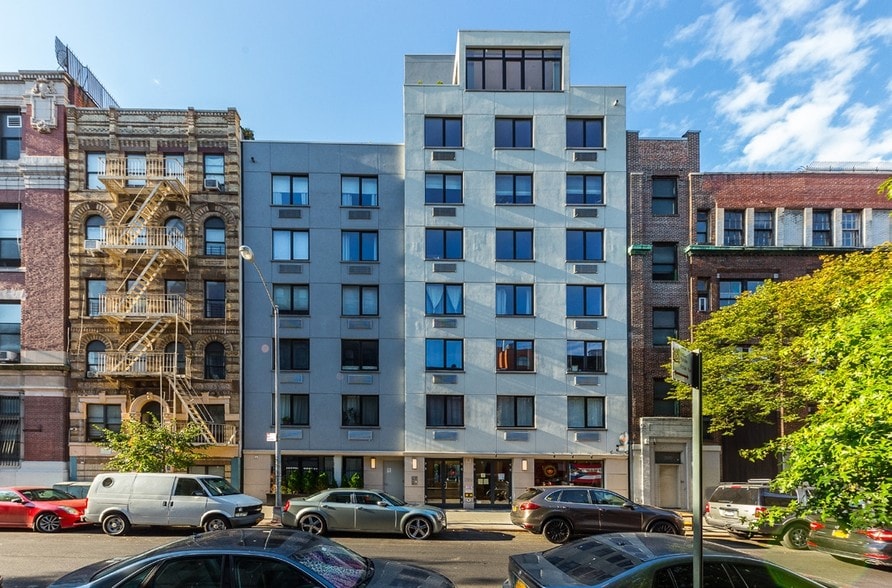 308 E 109th St, New York, NY for sale - Building Photo - Image 2 of 5