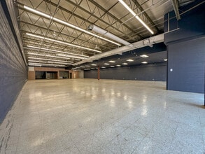 1650 Wabash Ave, Springfield, IL for lease Interior Photo- Image 1 of 18