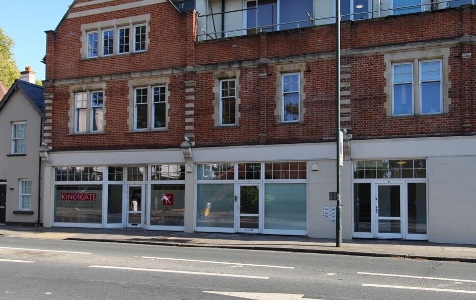 5-11 Hampton Court Rd, Kingston Upon Thames à vendre - Photo du bâtiment - Image 1 de 5