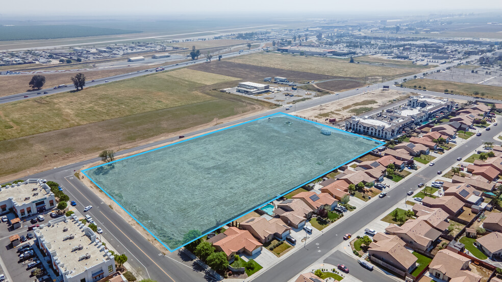 555 Dover Pkwy, Delano, CA for sale - Building Photo - Image 3 of 14