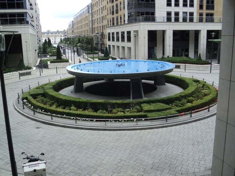 Imperial Wharf, Londres à louer - Photo du bâtiment - Image 2 de 78