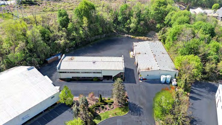 3 Browns Ln, Hawthorne, NY for lease - Building Photo - Image 1 of 8