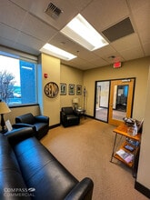 404 SW Columbia St, Bend, OR for lease Interior Photo- Image 2 of 7