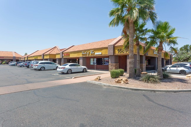 Plus de détails pour 16816 N 35th Ave, Phoenix, AZ - Bureau/Commerce de détail, Commerce de détail à louer