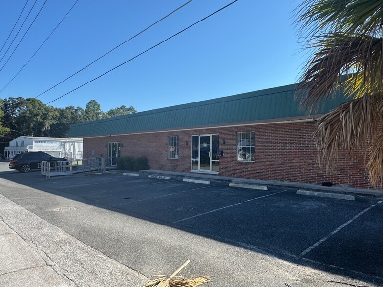 197 NW Burk Ave, Lake City, FL for lease - Building Photo - Image 3 of 3