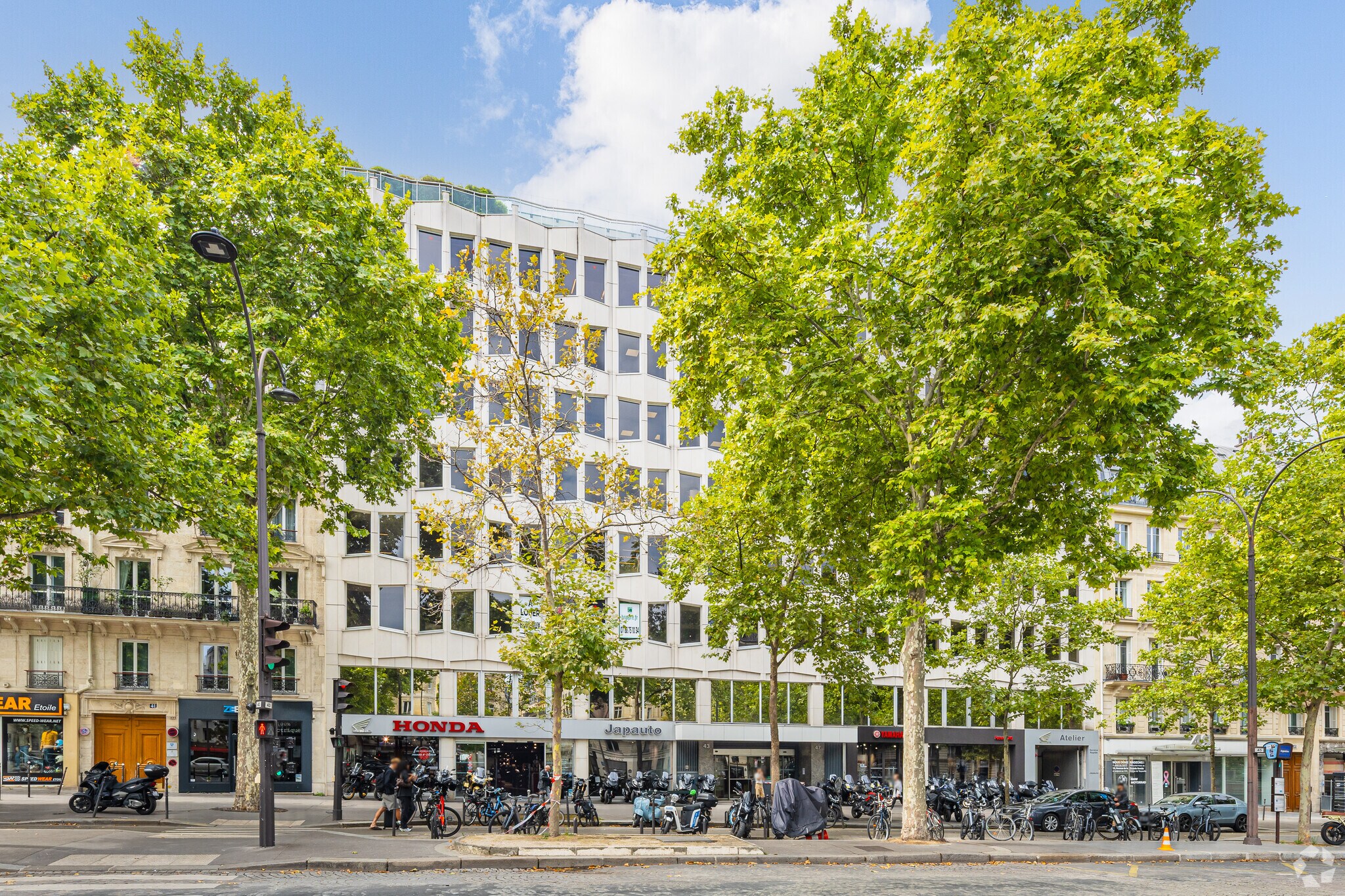 43-47 Avenue De La Grande Armée, Paris à louer Photo du bâtiment- Image 1 de 8