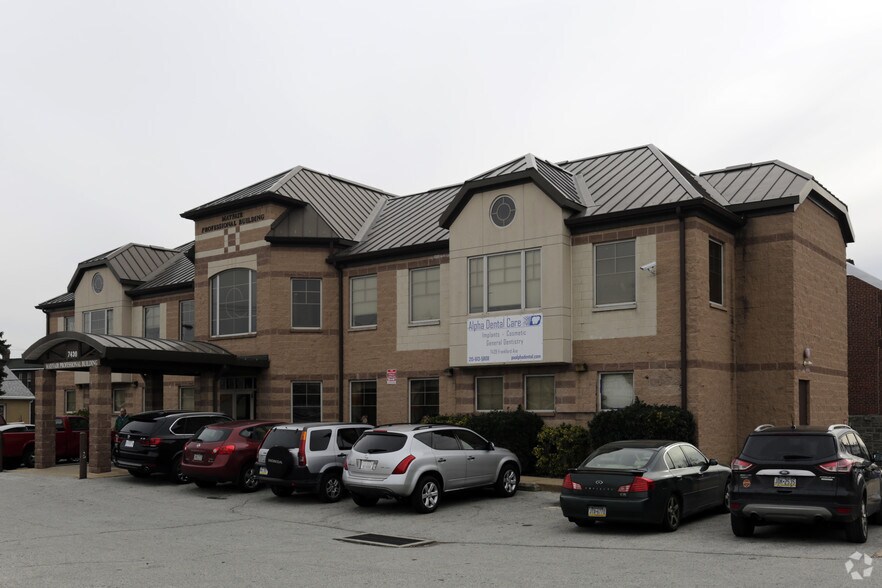 7439 Frankford Ave, Philadelphia, PA à louer - Photo principale - Image 1 de 1