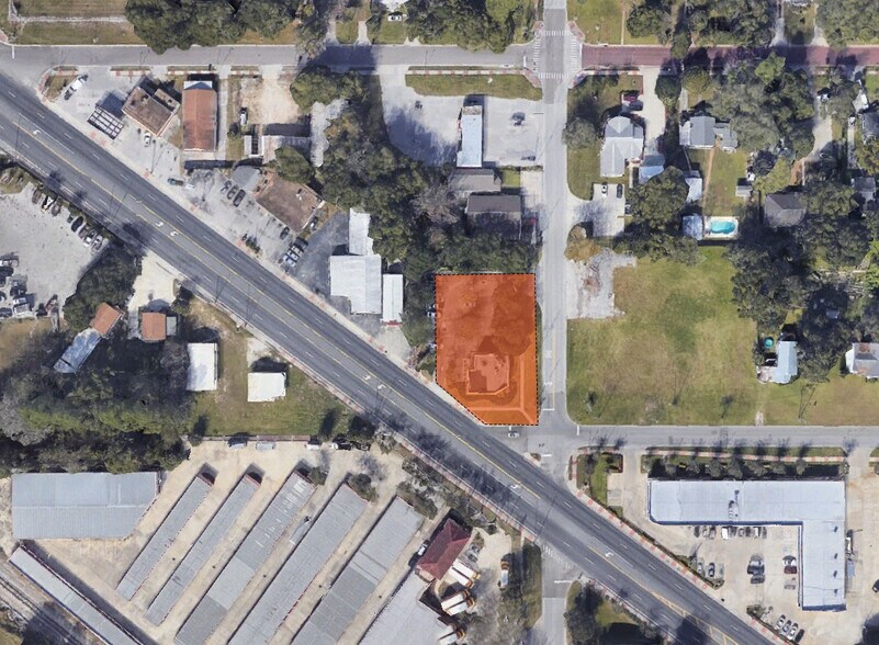 101 W Main St, Apopka, FL à louer - Photo du bâtiment - Image 1 de 5