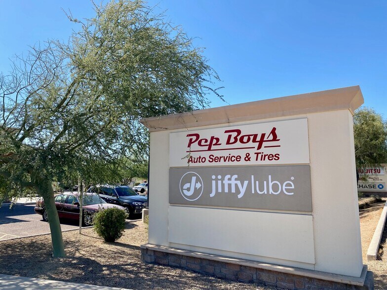 9257 E Guadalupe Rd, Mesa, AZ for sale - Building Photo - Image 2 of 5