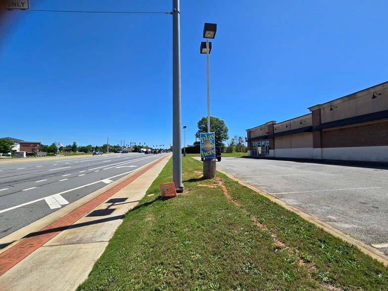 1104 Hwy 96 Hwy, Kathleen, GA for lease - Building Photo - Image 3 of 7