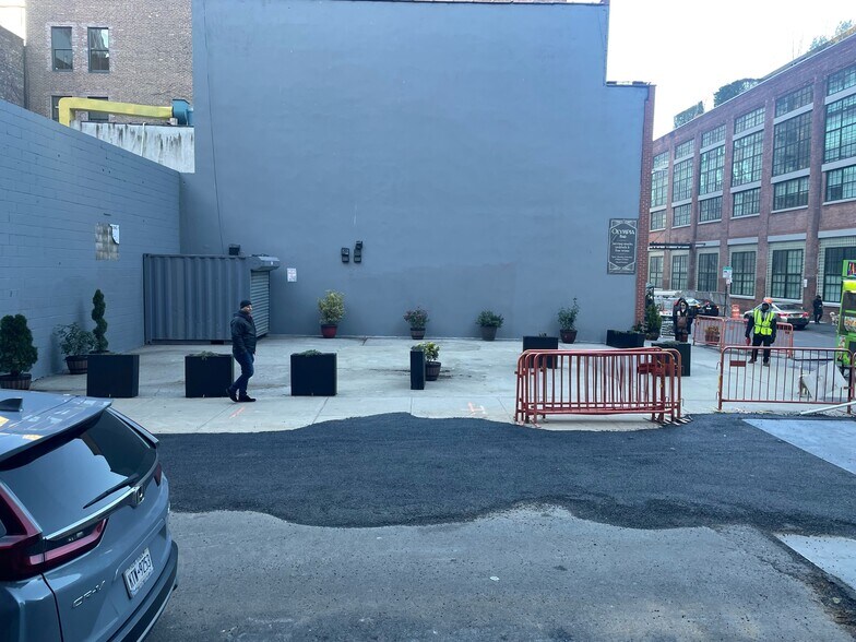 56 Jay St, Brooklyn, NY à louer - Photo du bâtiment - Image 3 de 4