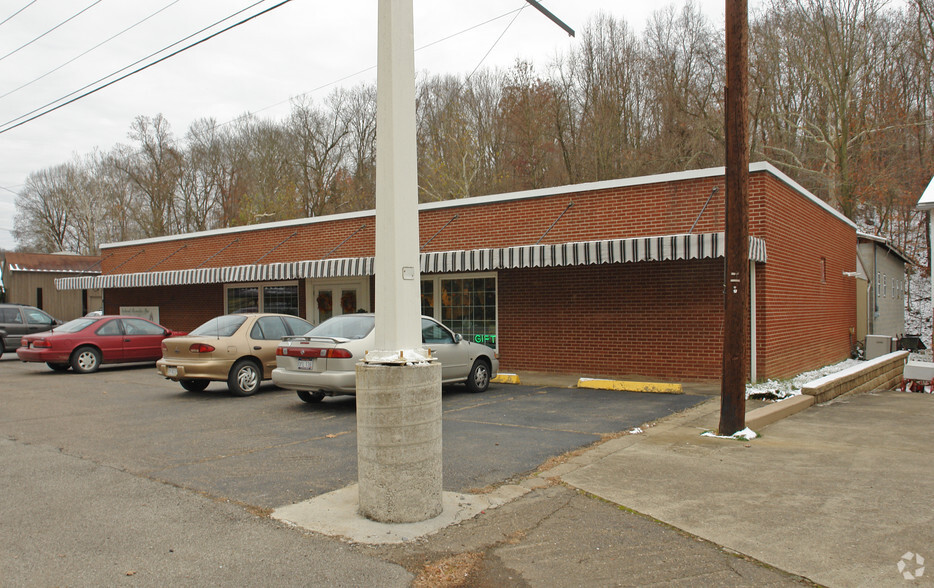 6600 Grand Central Ave, Parkersburg, WV for lease - Building Photo - Image 2 of 3