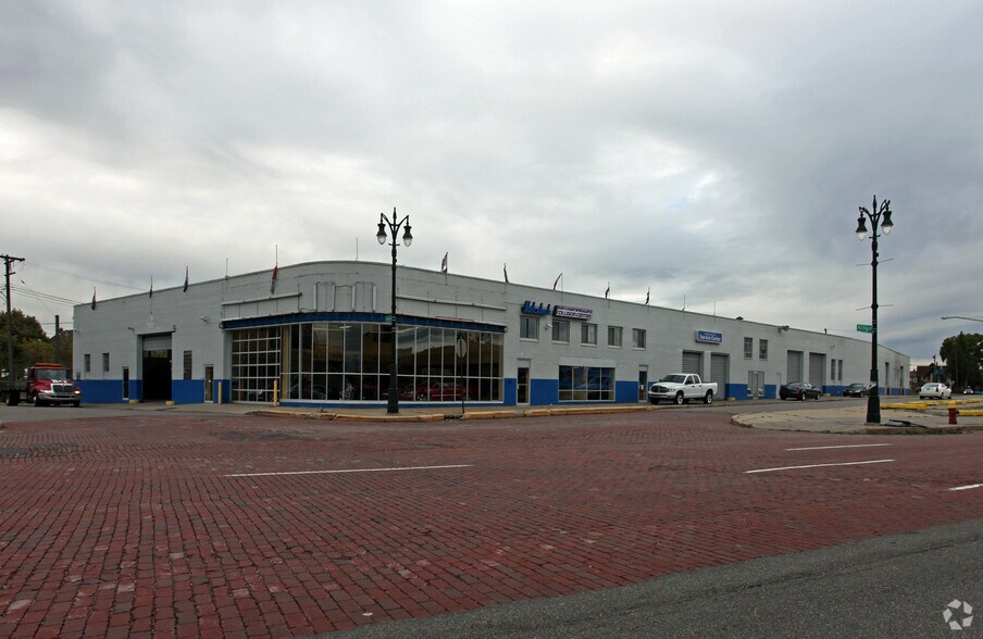 1301 Leverette St, Detroit, MI for lease - Building Photo - Image 2 of 7