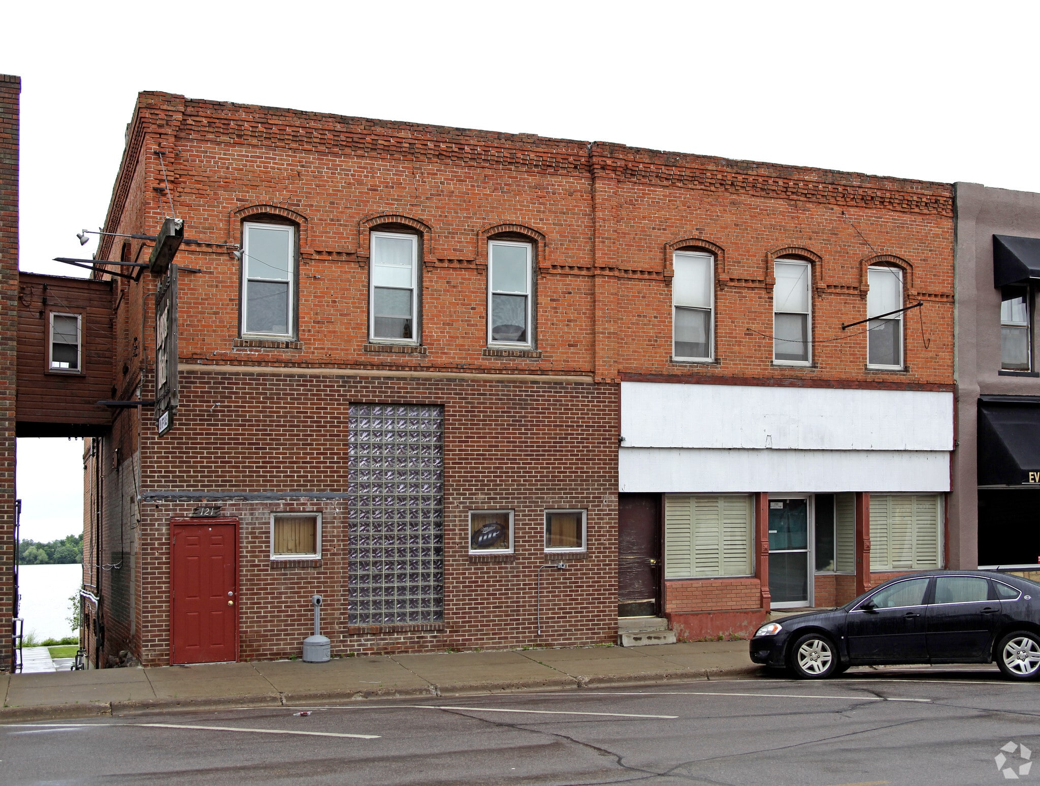 115-121 1st St N, Winsted, MN à louer Photo principale- Image 1 de 3