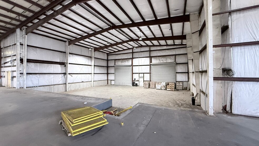 308 Rogers St, Barnesville, GA for sale - Primary Photo - Image 1 of 4