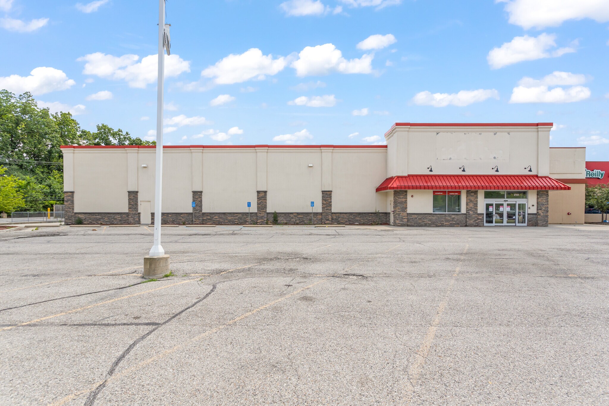 2151 W Liberty St, Ann Arbor, MI for lease Building Photo- Image 1 of 24