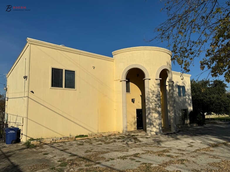 3350 Lasses Blvd, San Antonio, TX à vendre - Photo du bâtiment - Image 1 de 15
