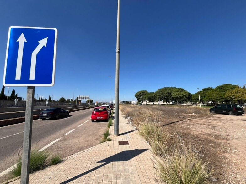 Camí Antic de Xest, 17, Manises, Valencia for sale - Building Photo - Image 3 of 20