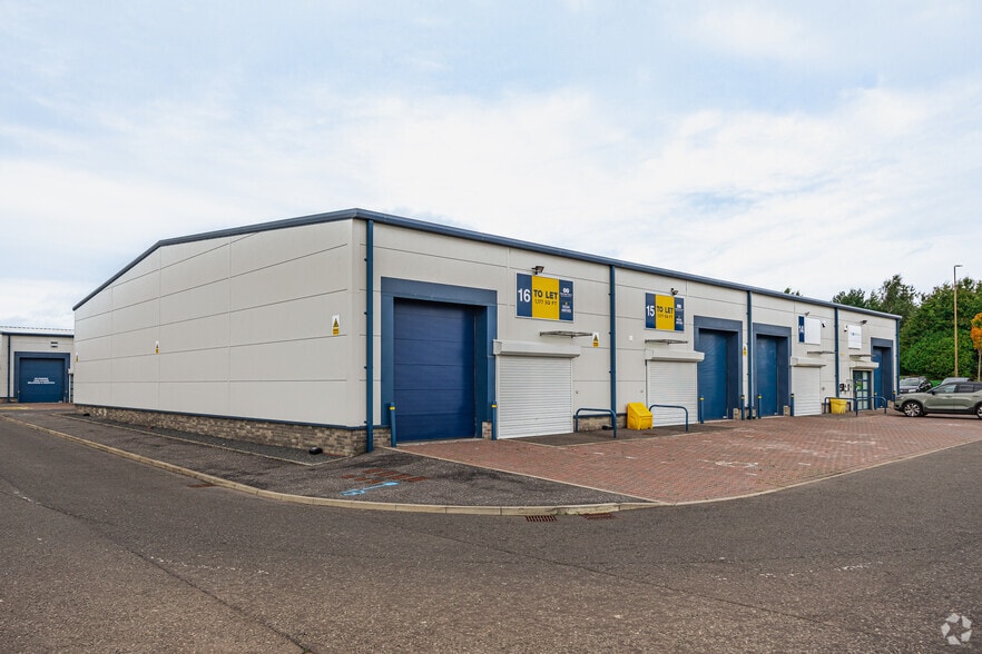 Appleton Parkway, Livingston for lease - Primary Photo - Image 1 of 2