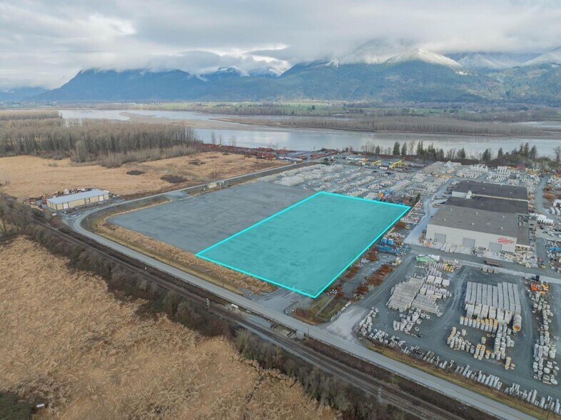41723 Cannor Rd, Chilliwack, BC à vendre - Aérien - Image 2 de 2