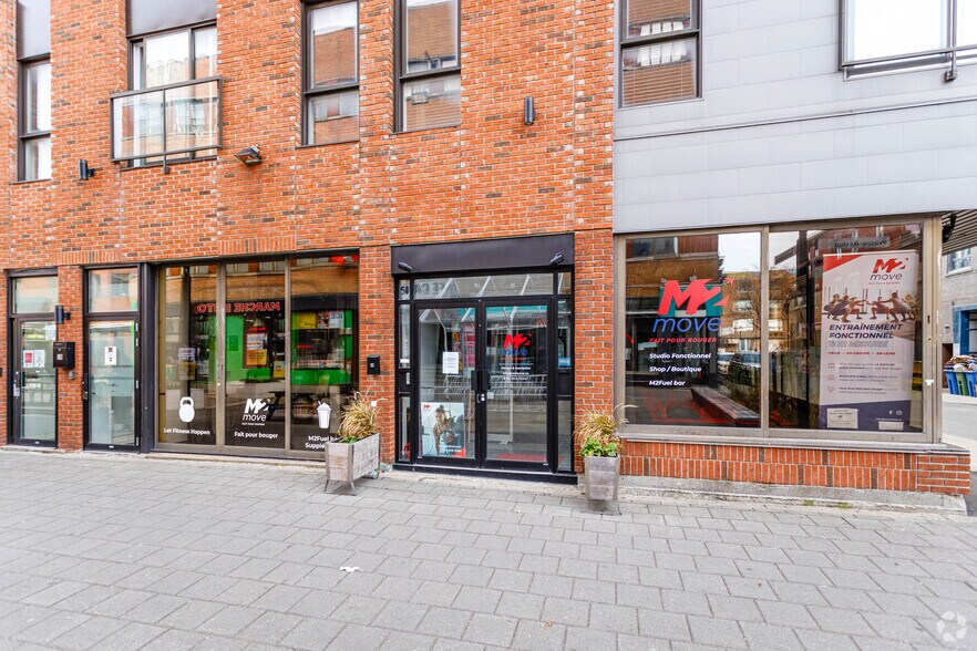 58 Rue Prince-Arthur E, Montréal, QC à louer - Photo du bâtiment - Image 3 de 11