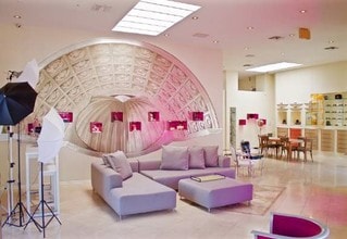 8460 Santa Monica Blvd, West Hollywood, CA for sale Interior Photo- Image 2 of 5