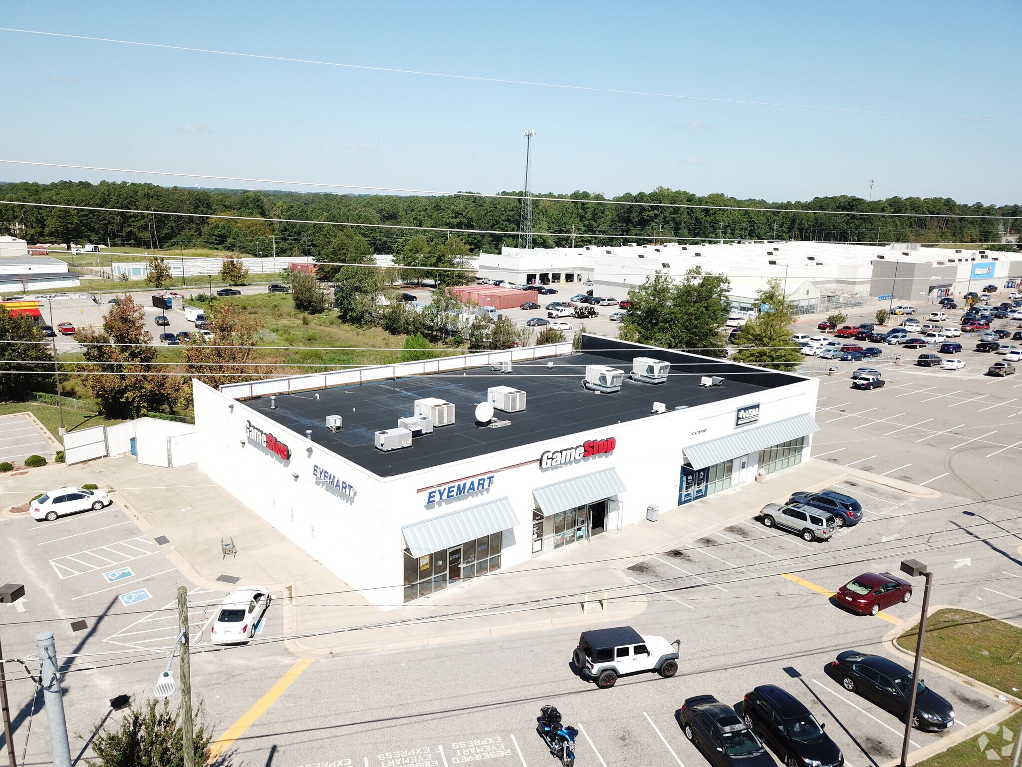 1590 Skibo Rd, Fayetteville, NC à louer Photo principale- Image 1 de 11