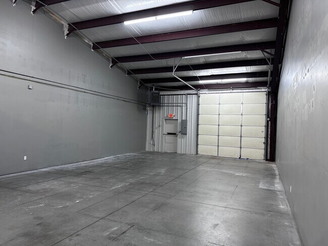 More details for 524 Tower Dr, Moore, OK - Flex for Lease