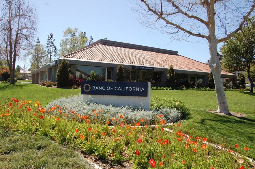 16840 Bernardo Center Dr, San Diego, CA for lease - Building Photo - Image 2 of 4