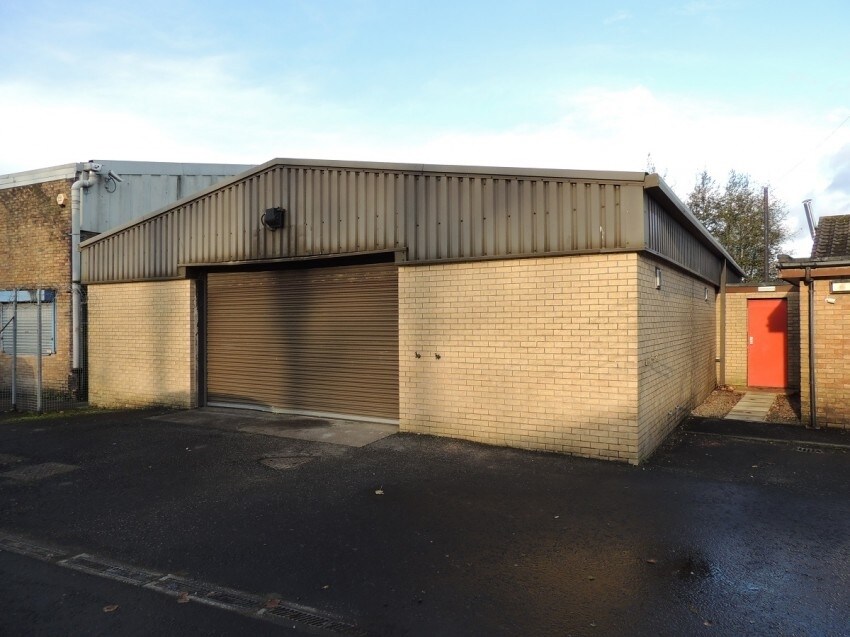 2A-2b Bogston Ln, Greenock à louer Photo principale- Image 1 de 2