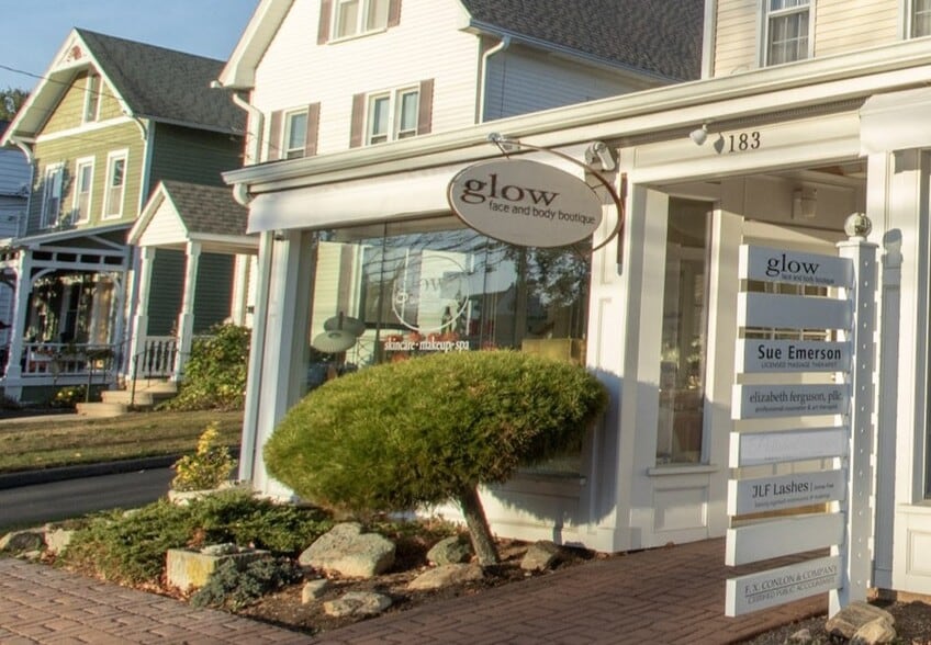 183 Montowese St, Branford, CT à louer - Photo du bâtiment - Image 1 de 8