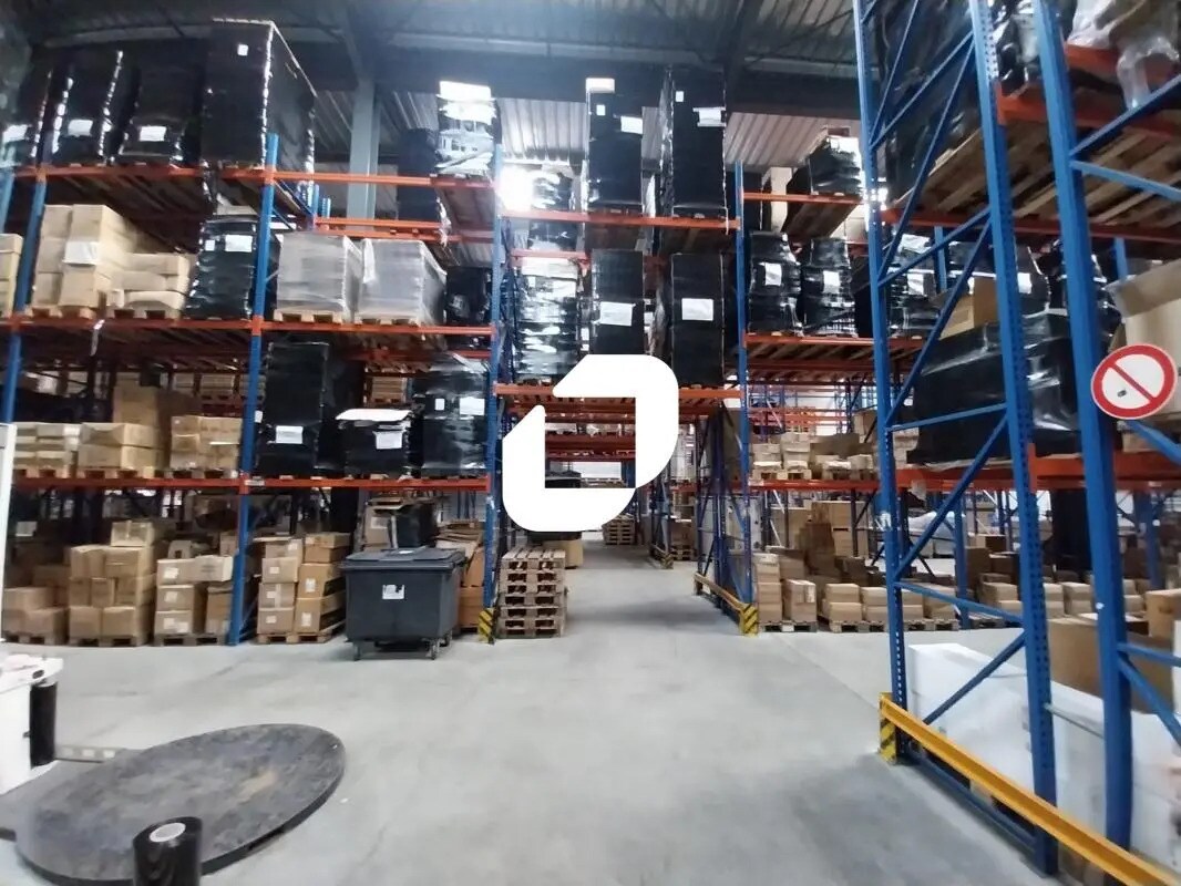 Bureau dans Colombier-Saugnieu à louer Photo du bâtiment- Image 1 de 11