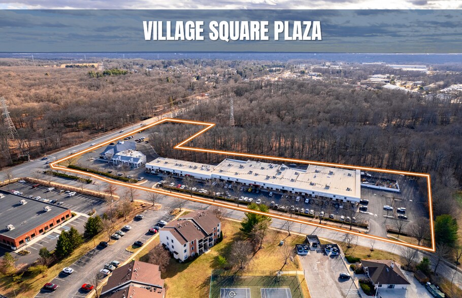 510-570 Village Square Blvd, Lawrenceville, NJ à louer - Photo du bâtiment - Image 1 de 1