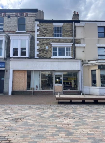 6 High St E, Redcar for lease - Primary Photo - Image 1 of 1